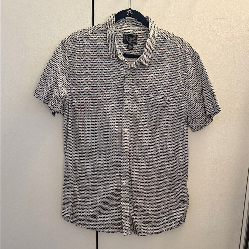 Retrofit cotton Black and White Zigzag Button Down Shirt